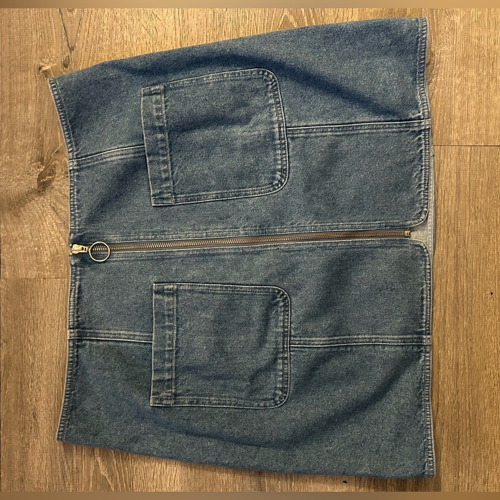 Sezane Light Blue Denim Mini Skirt with Front Zip - Picture 8 of 9